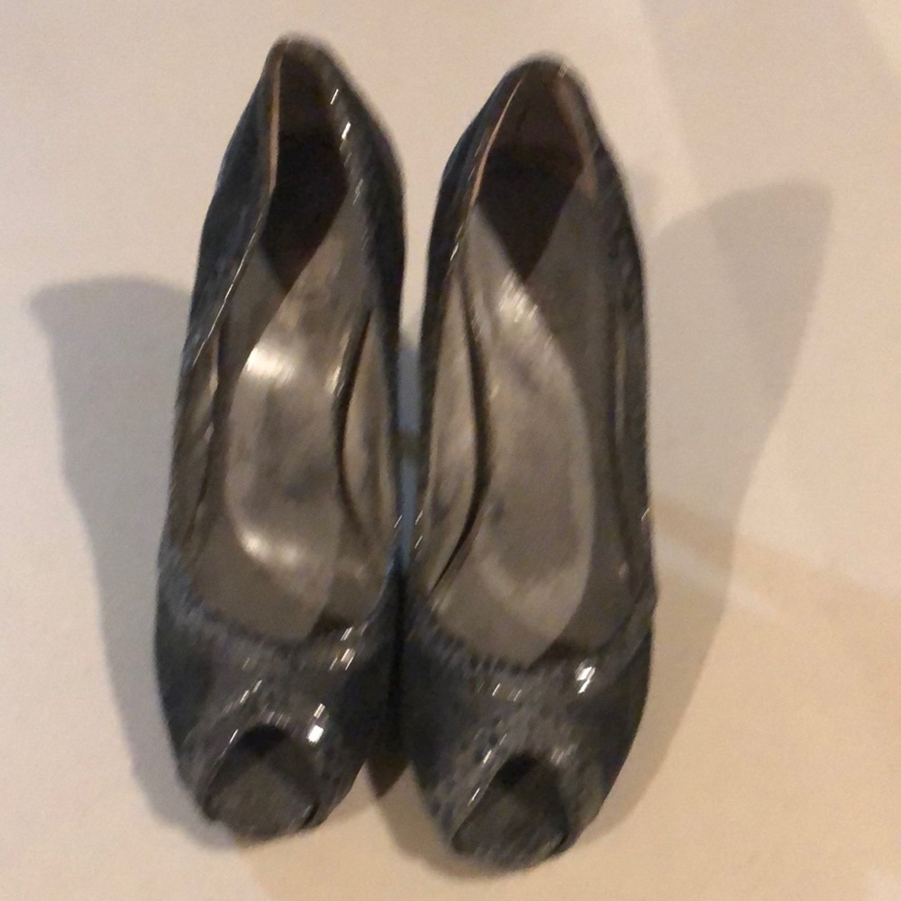 Nine West black open toe heels